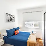 Quarto&Sala A 350M Da Praia De Ipanema | Vp145/802